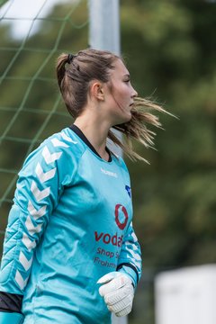 Bild 116 - wBJ VfL Pinneberg - Germania Schnelsen : Ergebnis: 15:1